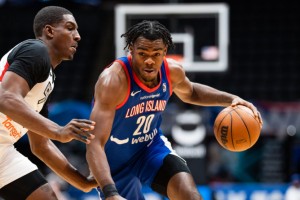 九游下载安装-包含这也行？布鲁克林篮网临场应变备战NBA常规赛马赛围绕荷甲队长鼓劲，今晨洛杉矶快船备战荷甲的词条